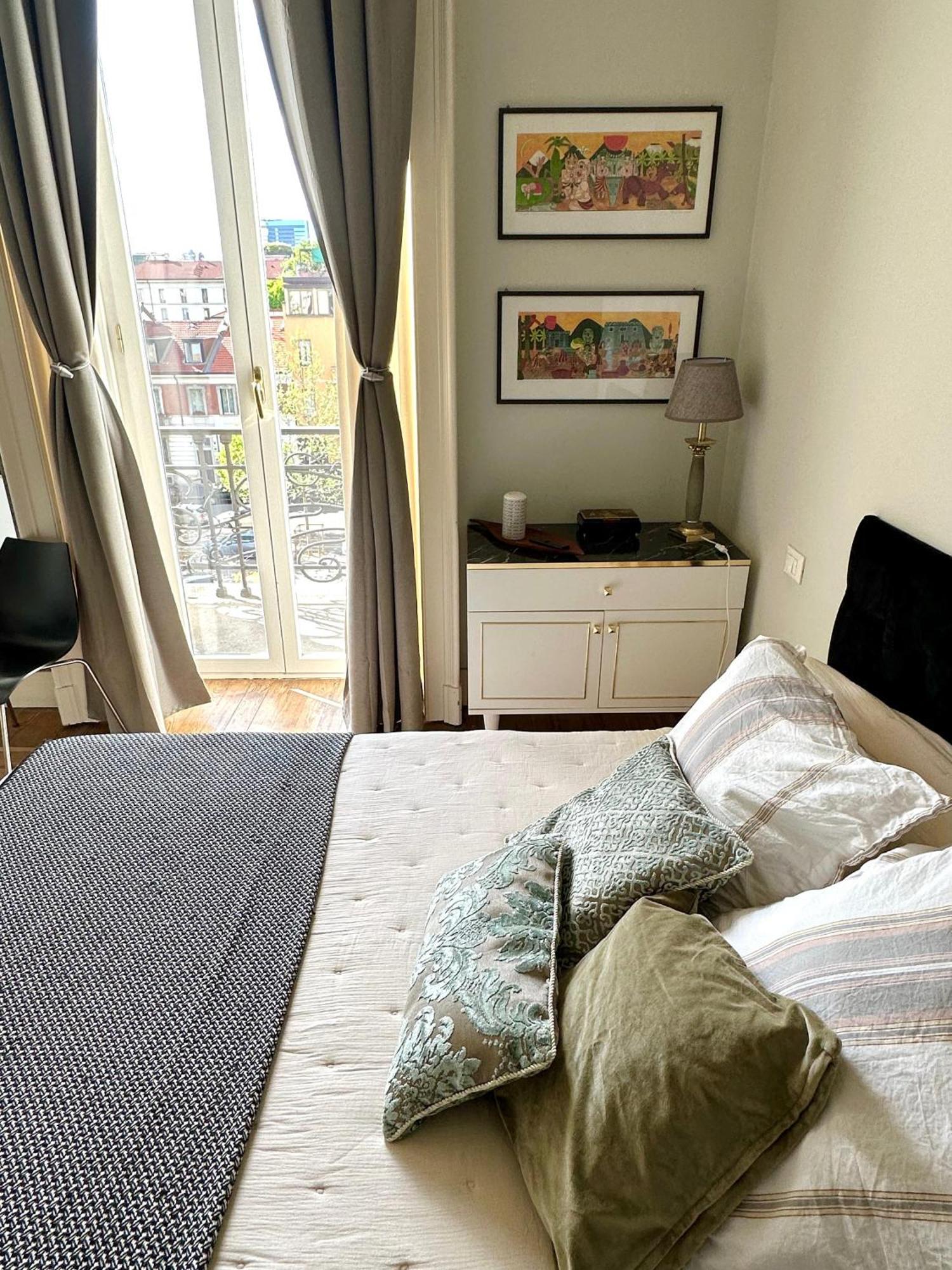 Apartamento Ampio E Luminoso Bilocale Nel Centro Di Milano Exterior foto